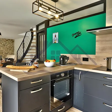 Localise - M3c - La Petite Bigoudene - Maison Entierement Renovee En Duplex Avec Jardin - A Pied, Plage, Port, Centre, Commerces - Wifi Inclus - Draps Inclus - Animaux Bienvenus Guilvinec