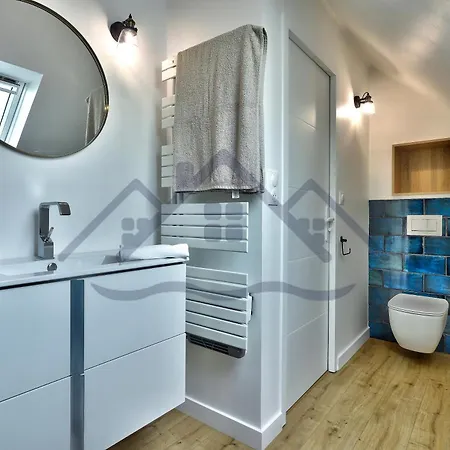 Localise - M3c - La Petite Bigoudene - Maison Entierement Renovee En Duplex Avec Jardin - A Pied, Plage, Port, Centre, Commerces - Wifi Inclus - Draps Inclus - Animaux Bienvenus Nyaraló *